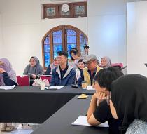 Cerpen “Warung Bu Sally” Karya NH. Dini